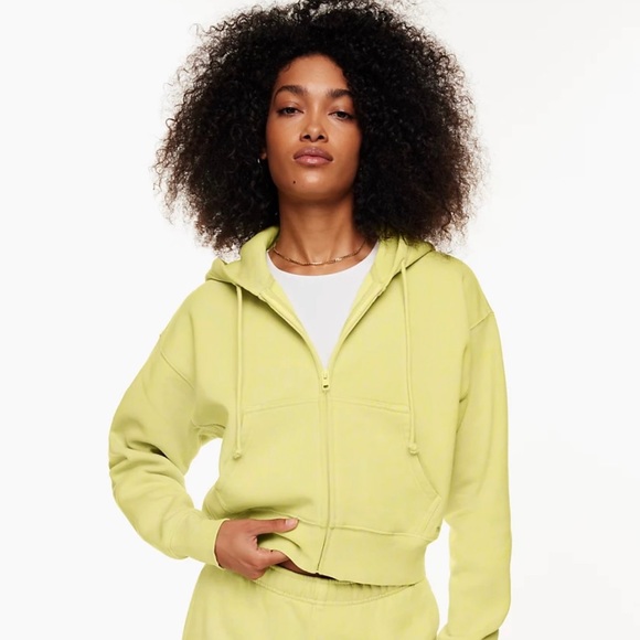 Aritzia | Sweaters | Nwt Aritzia Tna Cozy Fleece Boyfriend Boxy Zip Hoodie  Size Medium | Poshmark